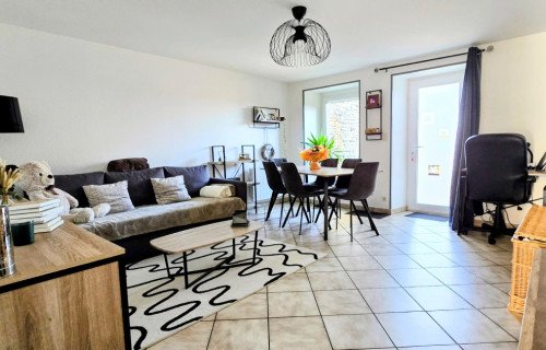 Maison à 
Champlitte