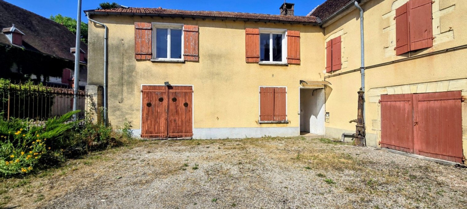 Appartement à 
Arc Les Gray
