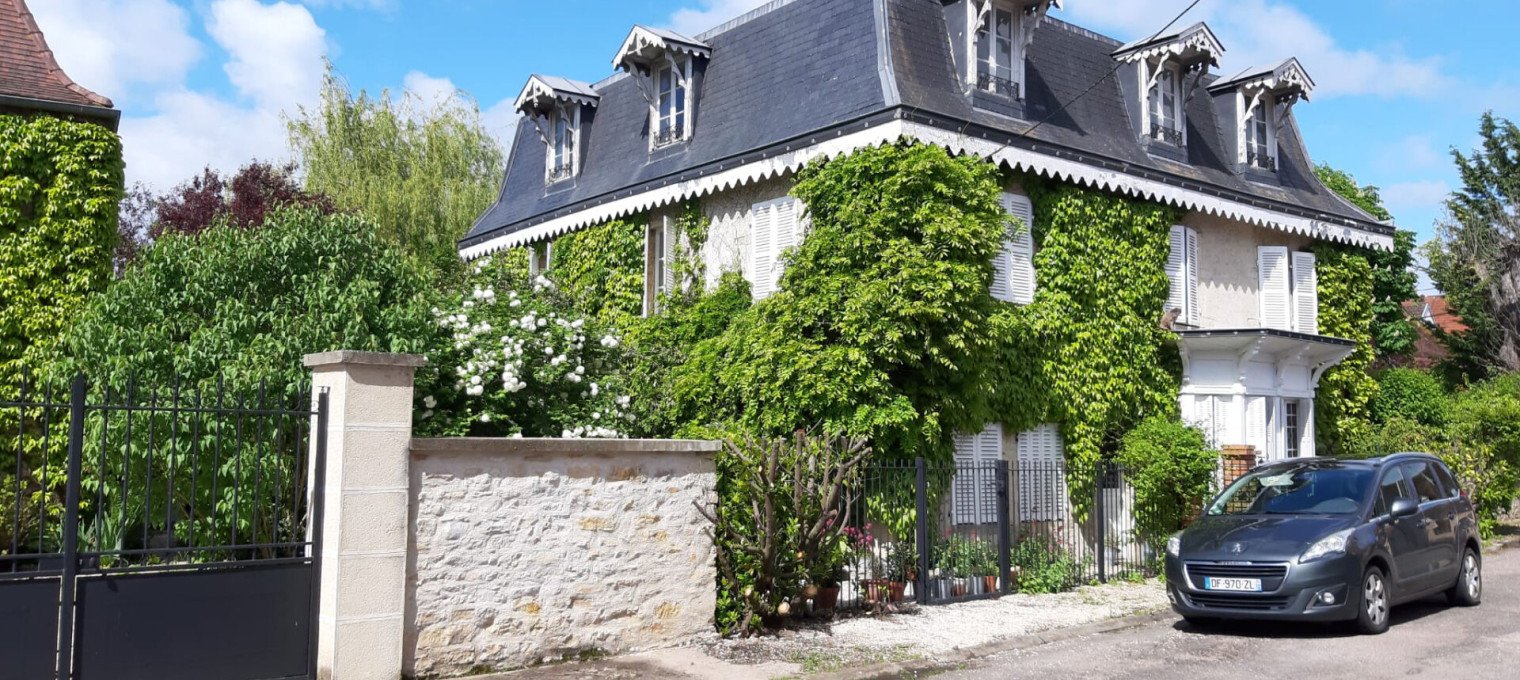 Maison à 
Champagne Sur Vingeanne