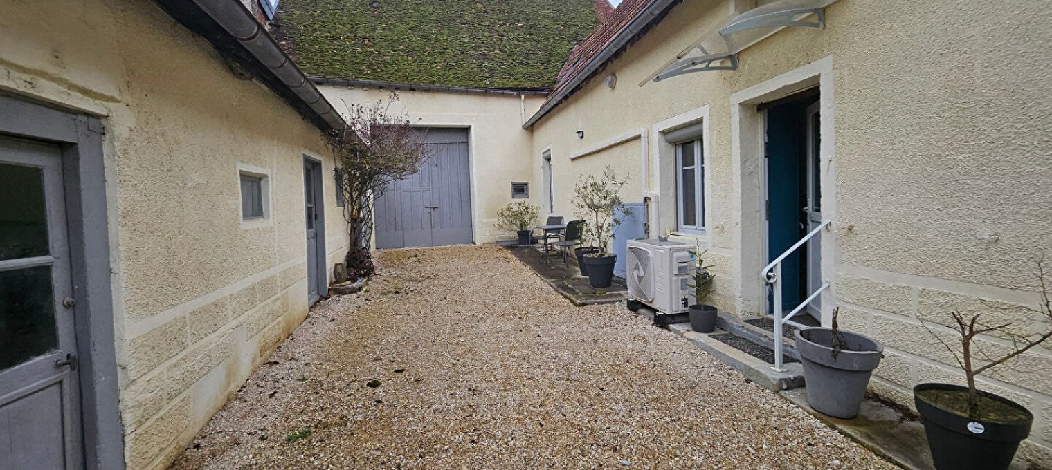 Maison à 
Champagne Sur Vingeanne