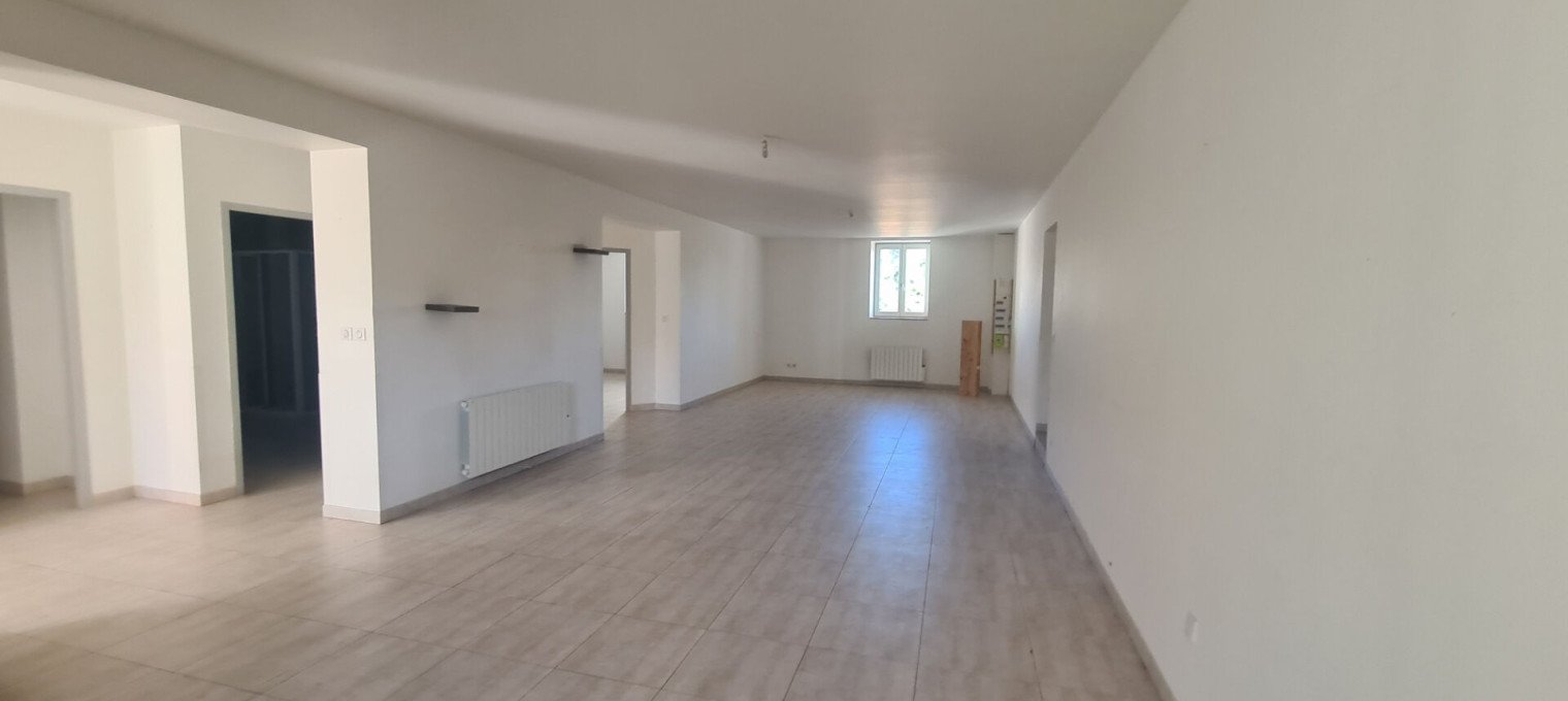Appartement à 
Dampierre Sur Salon