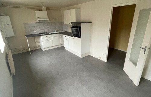 Appartement à 
Gray