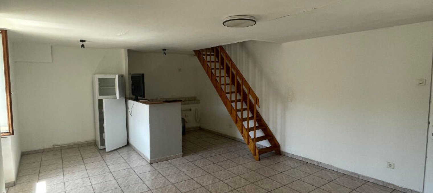 Appartement à 
Dampierre Sur Salon