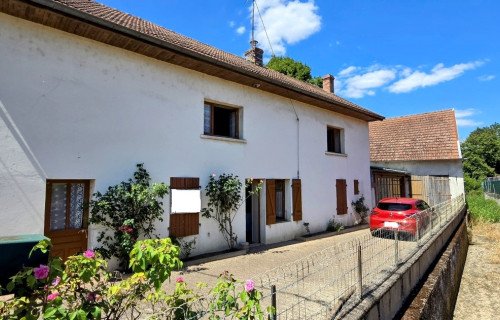 Maison à 
Mirebeau Sur Beze