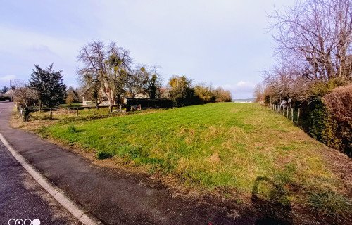 Terrain à 
Gray La Ville