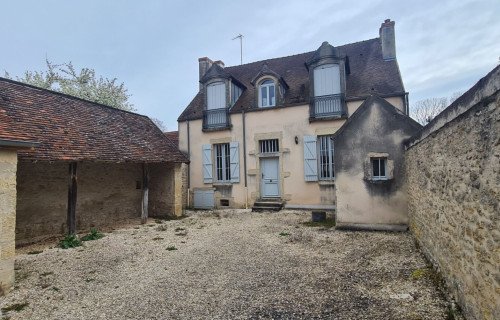 Maison à 
Blagny Sur Vingeanne