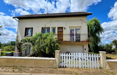 Maison à 
Loeuilley
