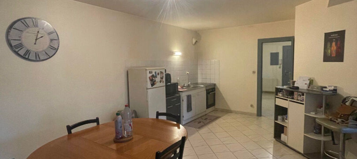 Appartement à 
Gray