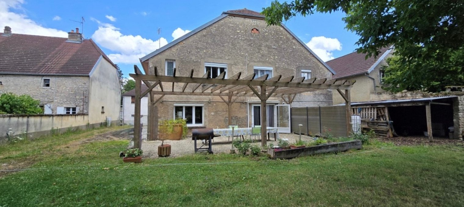 Maison à 
Broye Aubigney Montseugny