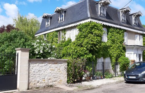 Maison à 
Champagne Sur Vingeanne