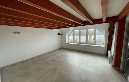 Appartement à 
Arc Les Gray