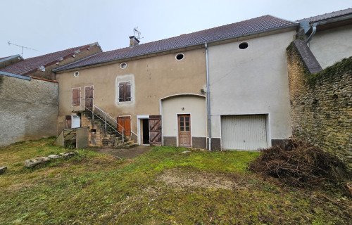 Maison Ã  
Montureux Et Prantigny