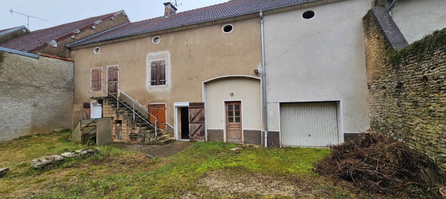 Maison Ã  
Montureux Et Prantigny